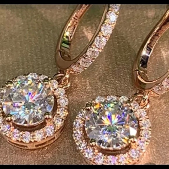 Golden NYC Jewelry Rose Gold Plated Sim.Earrings - Picture 1 of 9